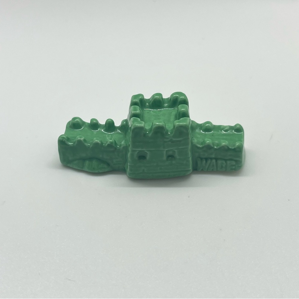 Wade Whimsies Red Rose Tea World Monuments Series Great Wall Figure **READ**